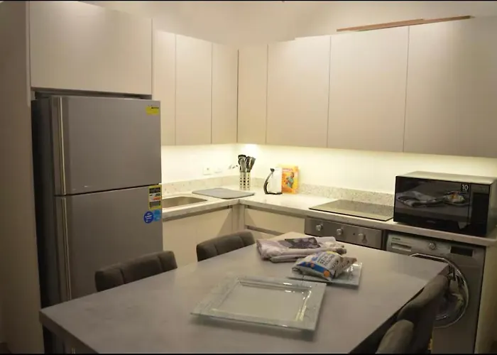 Tranquil 3-bedroom In Makadi Heights, - Private Rooftop Pool, Lagoon And Nyaraló