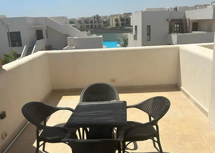 Tranquil 3-bedroom In Makadi Heights, - Private Rooftop Pool, Lagoon And * Gurdaka